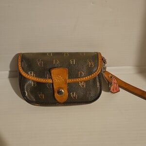 Dooney & Bourke Vintage Y2K Heart Rainbow Monogram Wristlet Clutch